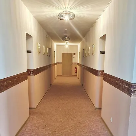 Zittauer Hütte * Kurort Jonsdorf