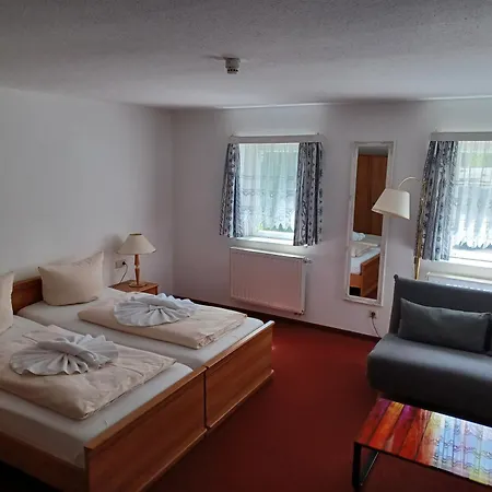 Zittauer Huette 쿠로르트존스도르프